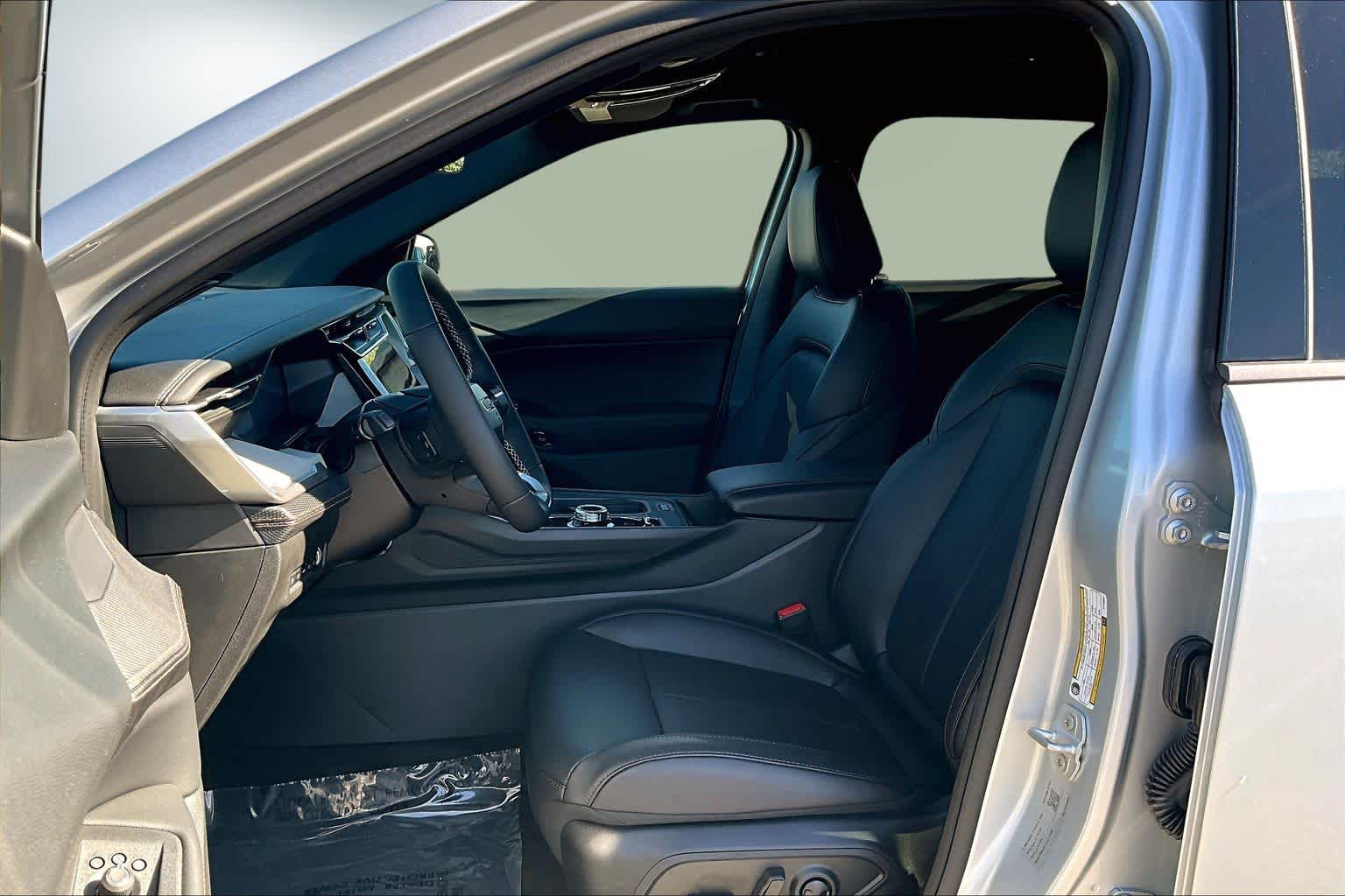 Thumbnail: 2026 Jeep Cherokee - 11