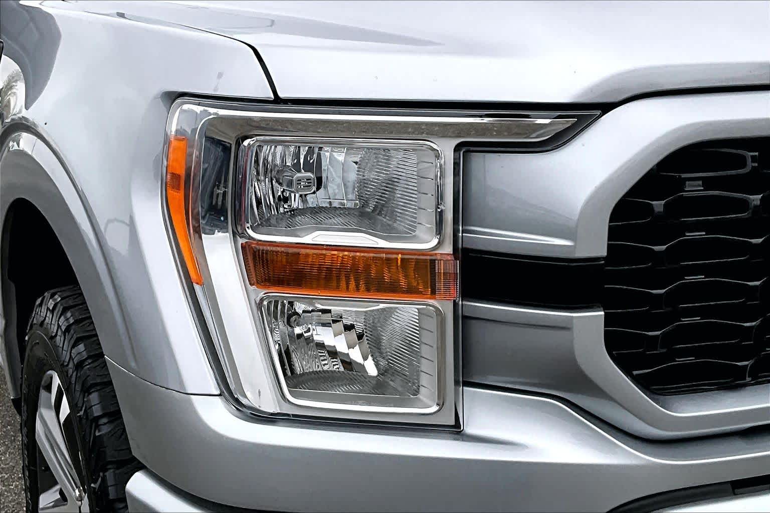 Thumbnail: 2021 Ford F-150 - 32