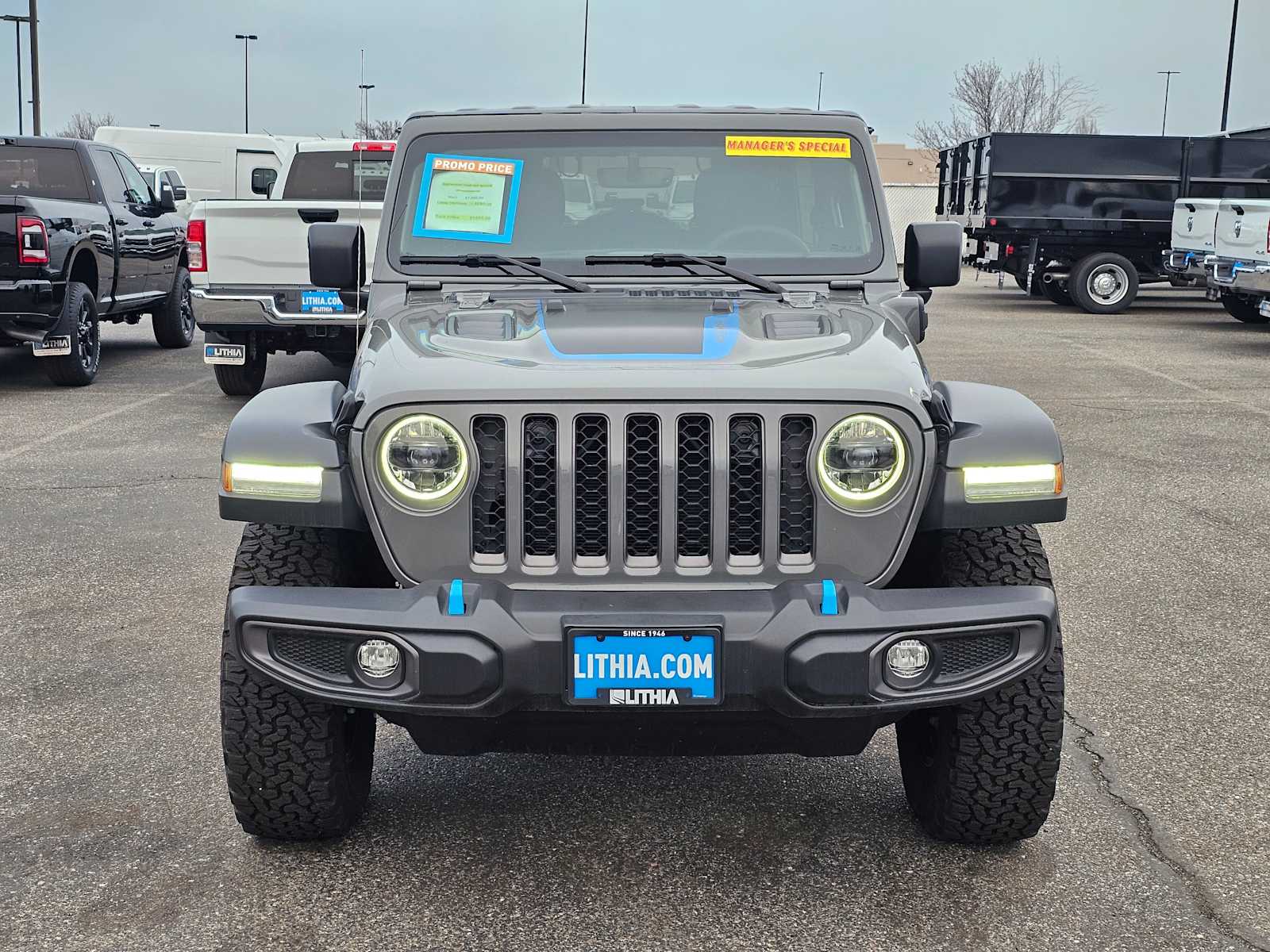 Thumbnail: 2023 Jeep Wrangler - 6