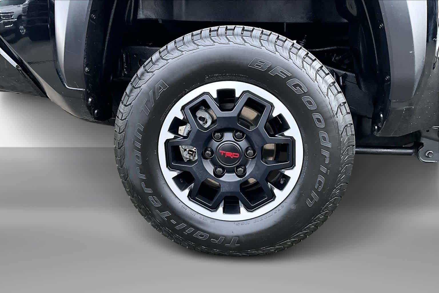 Thumbnail: 2024 Toyota Tacoma - 35