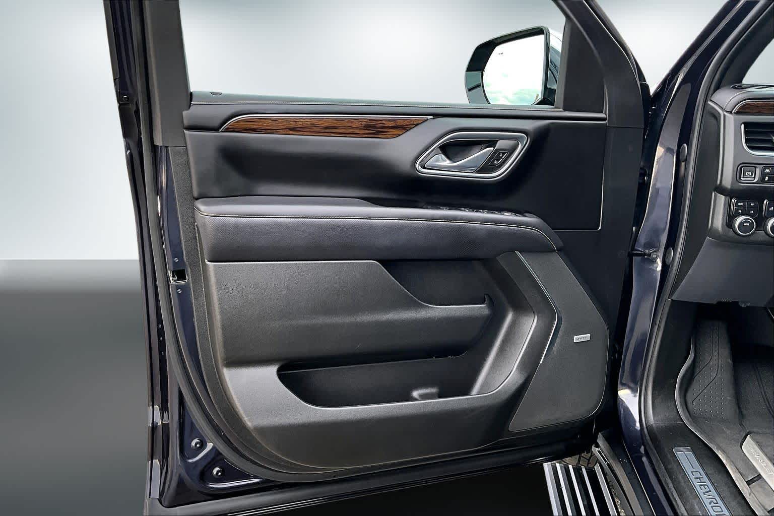 Thumbnail: 2023 Chevrolet Tahoe - 27