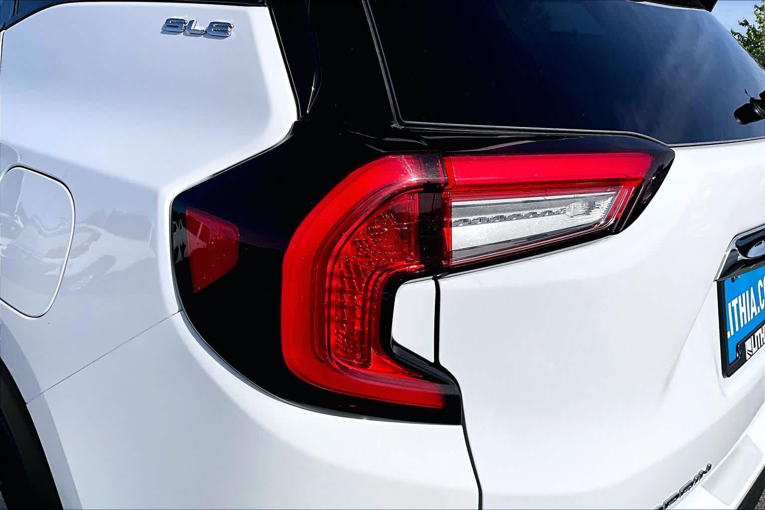 Thumbnail: 2023 GMC Terrain - 32