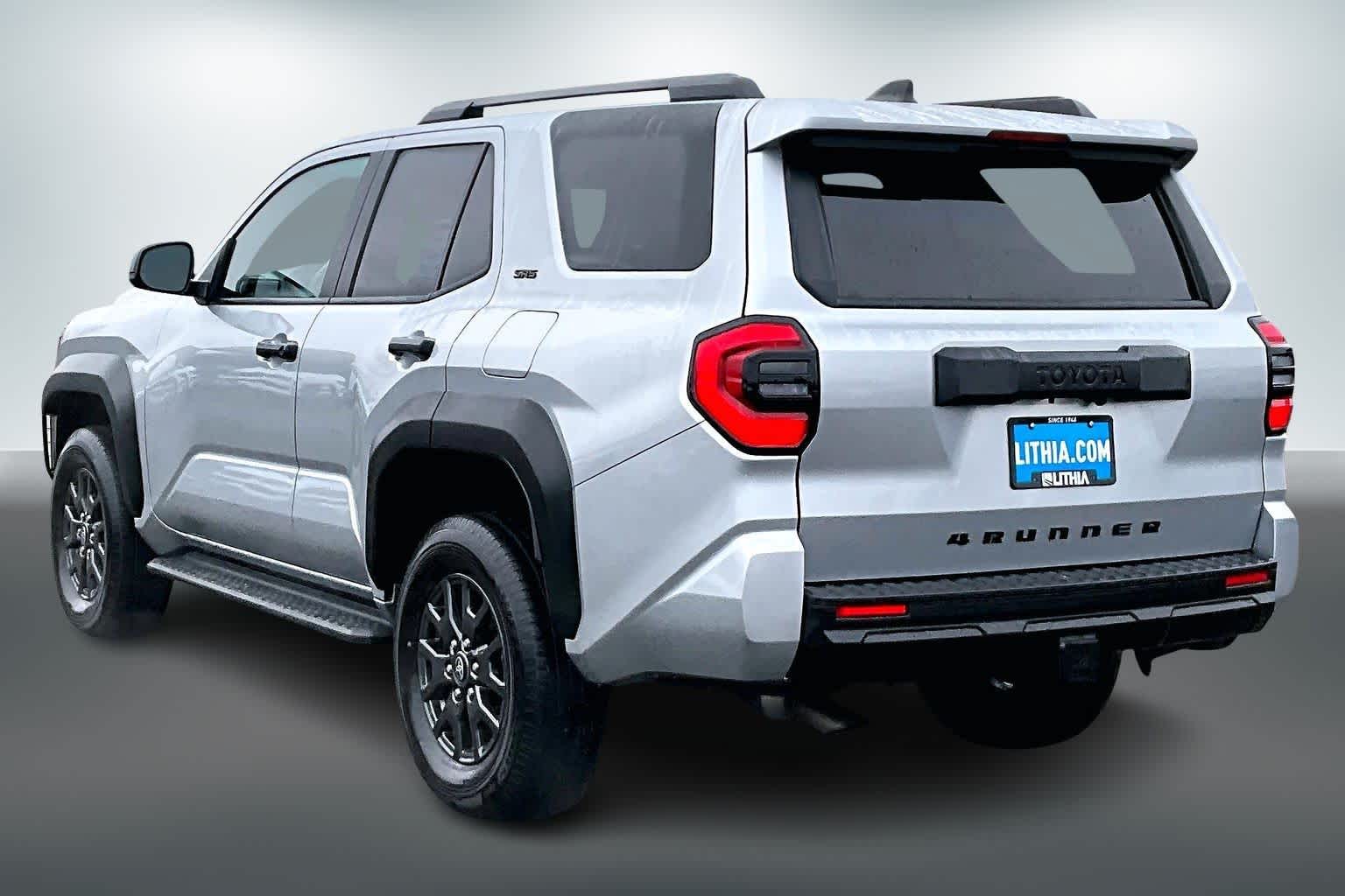 Thumbnail: 2025 Toyota 4Runner - 4