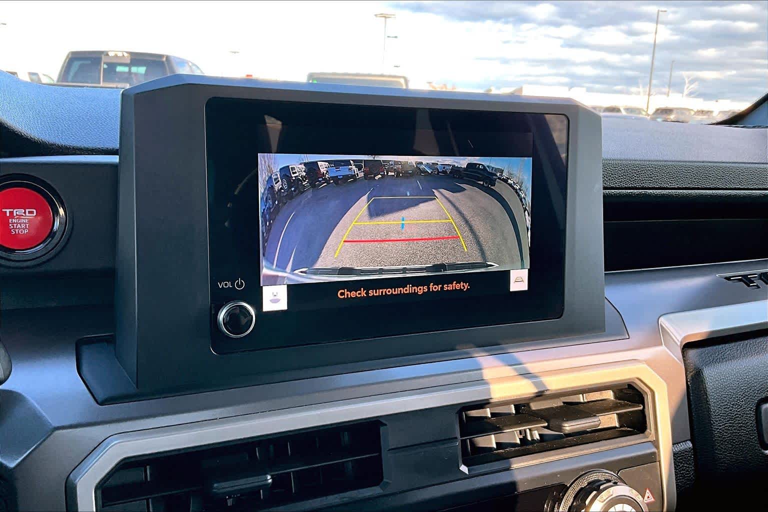 Thumbnail: 2024 Toyota Tacoma - 25