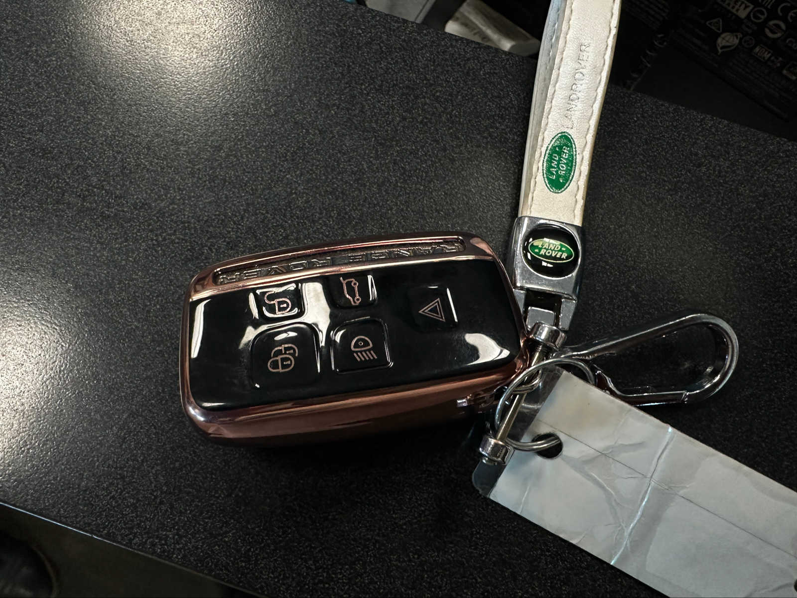 Thumbnail: 2018 Land Rover Range Rover Velar - 31