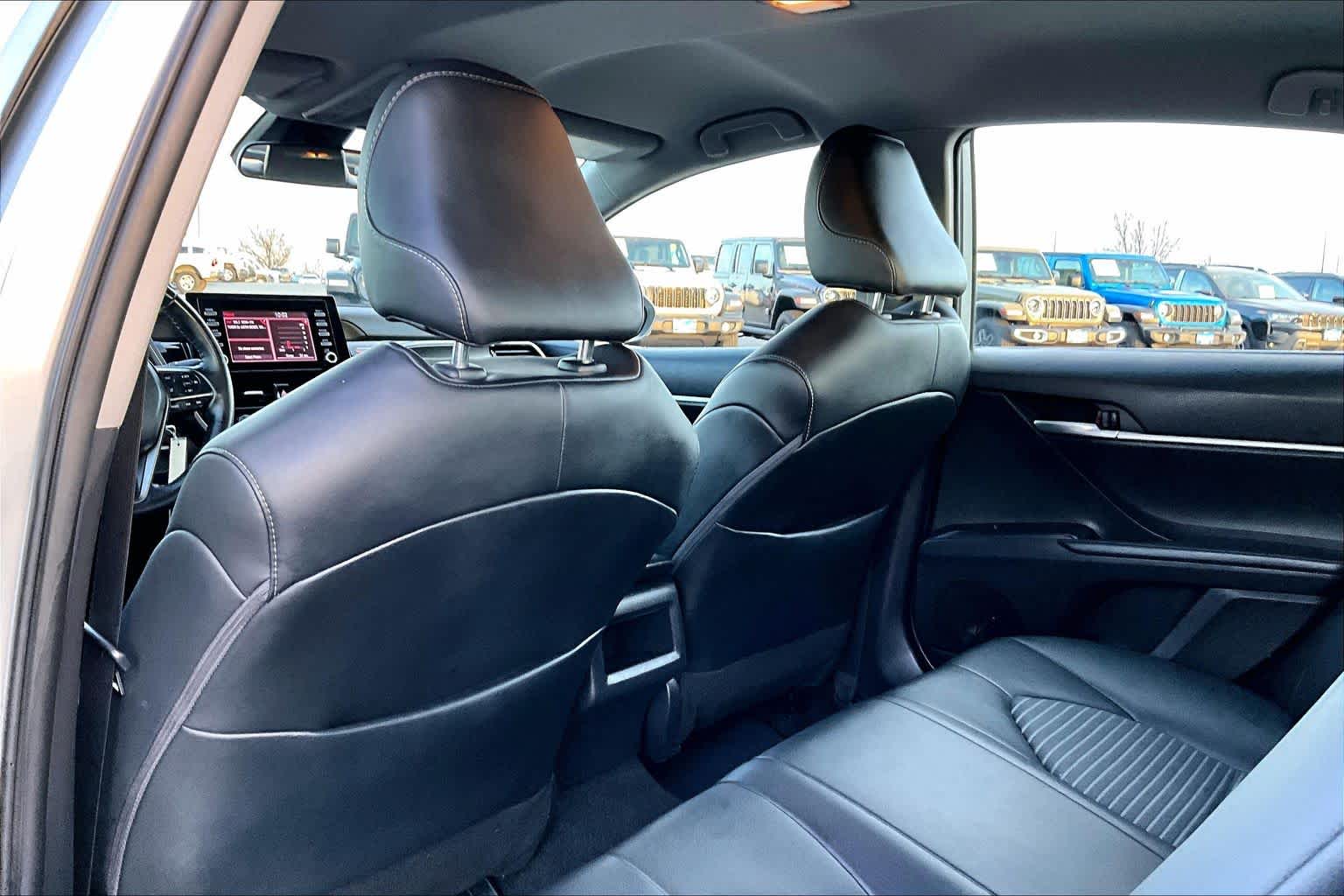 Thumbnail: 2023 Toyota Camry - 12