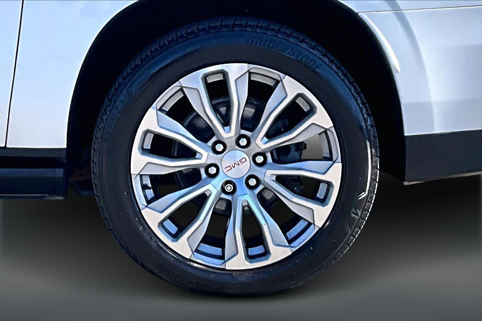 Thumbnail: 2021 GMC Yukon - 34