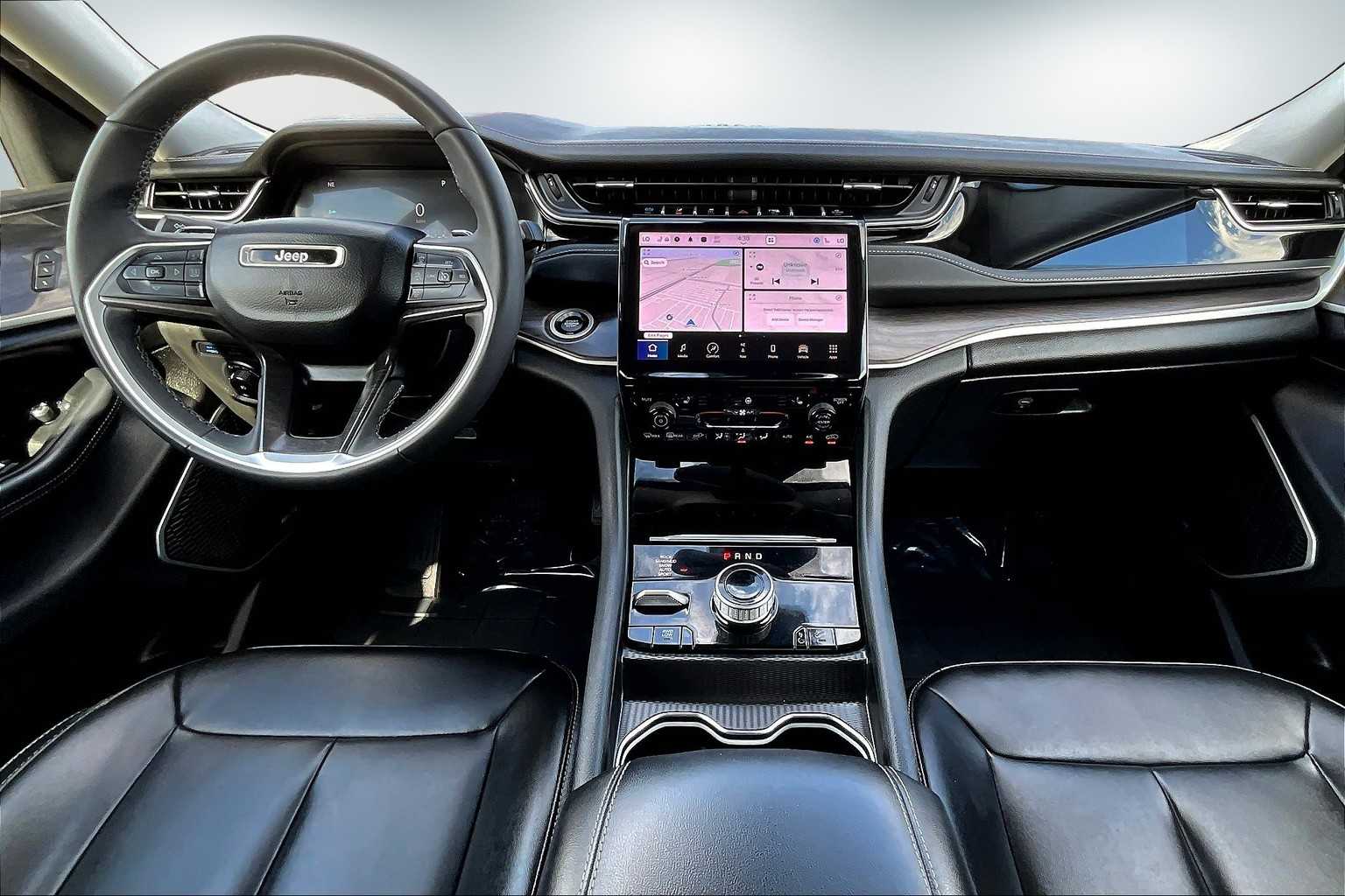 Thumbnail: 2024 Jeep Grand Cherokee - 10