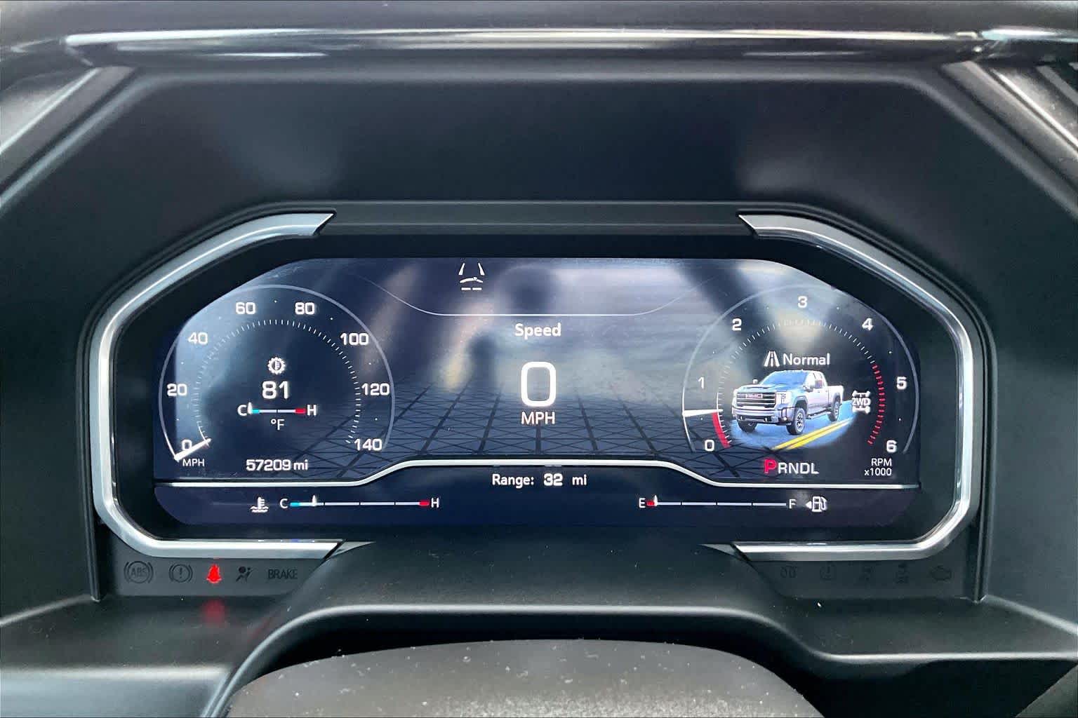 Thumbnail: 2024 GMC Sierra 2500 - 16