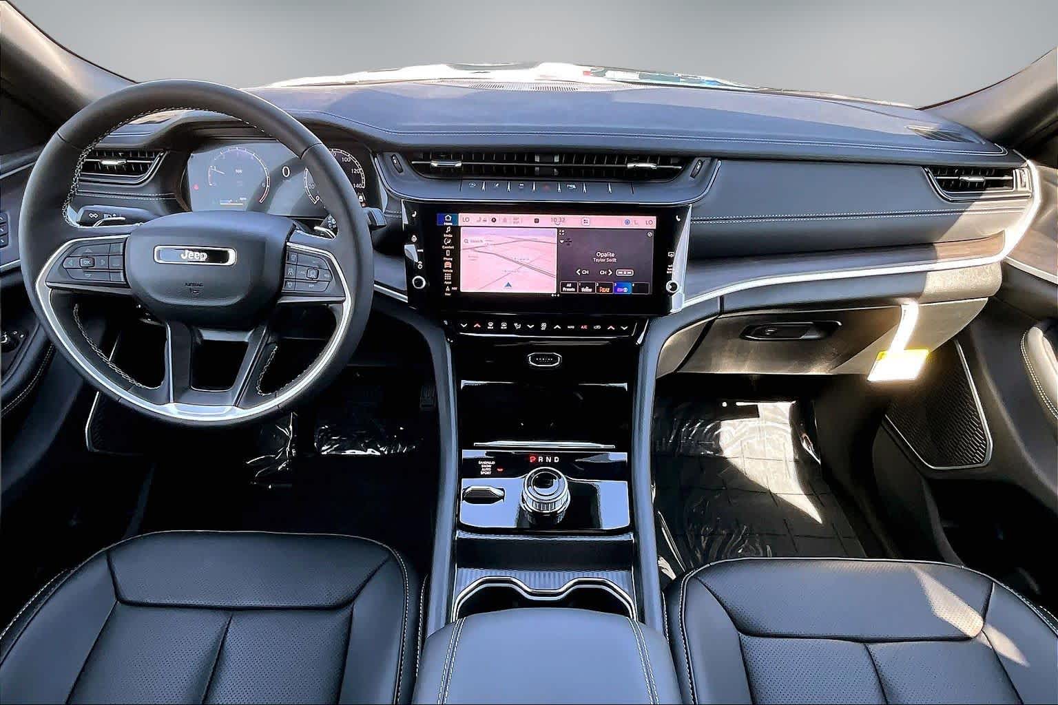 Thumbnail: 2026 Jeep Grand Cherokee - 9