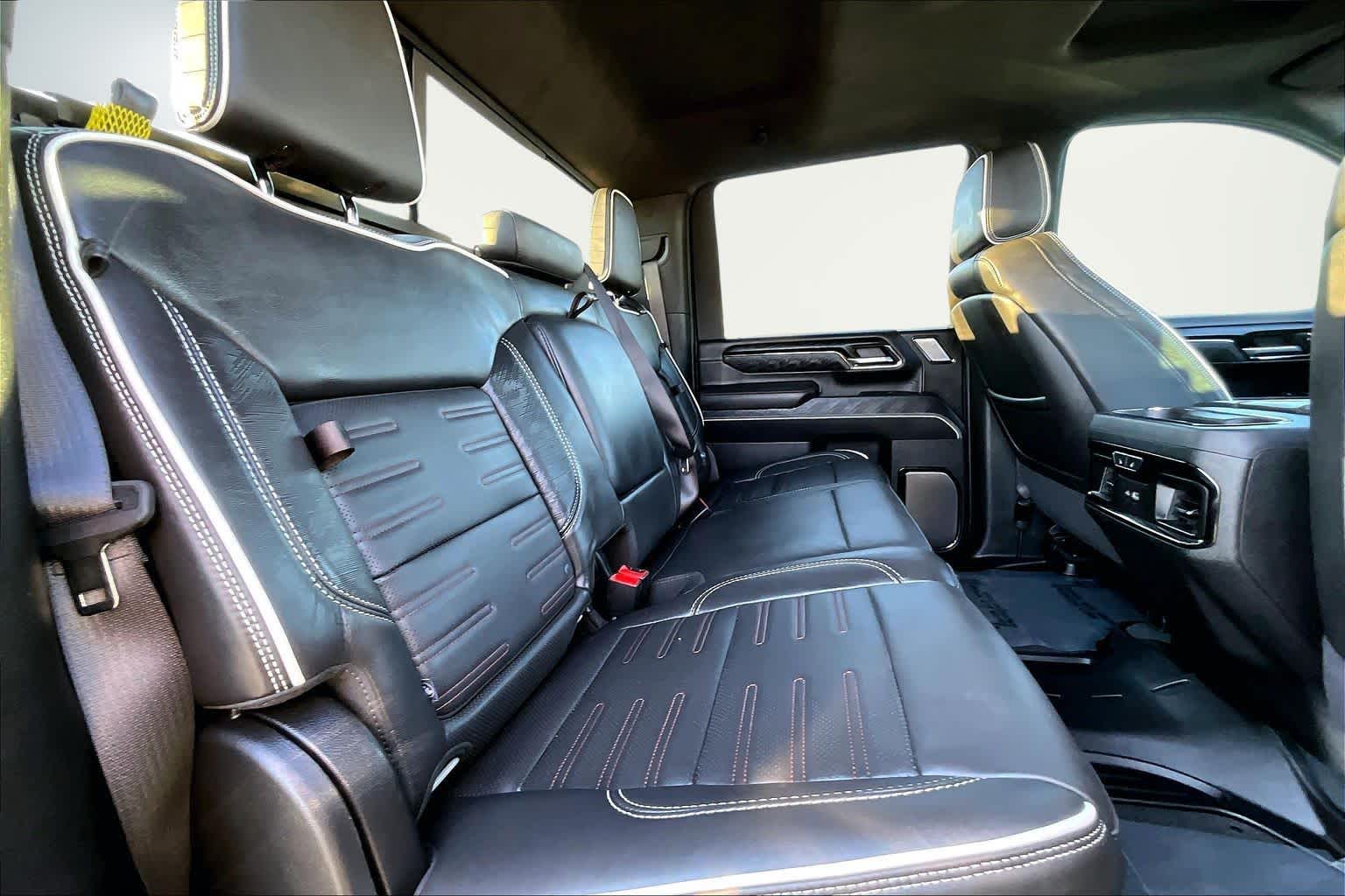 Thumbnail: 2024 GMC Sierra 2500 - 30