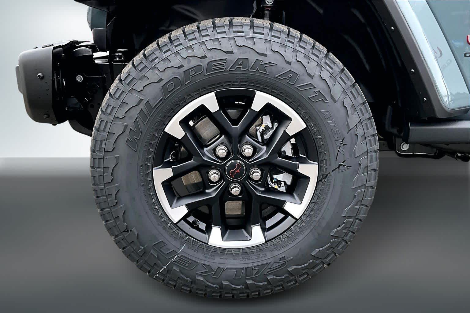 Thumbnail: 2026 Jeep Gladiator - 8