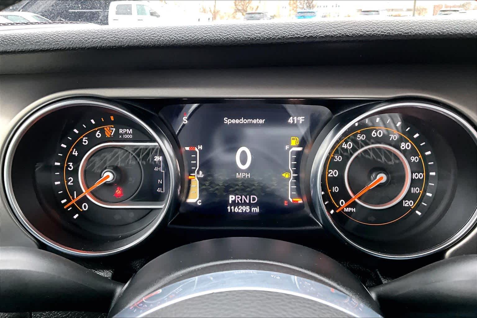 Thumbnail: 2020 Jeep Gladiator - 17