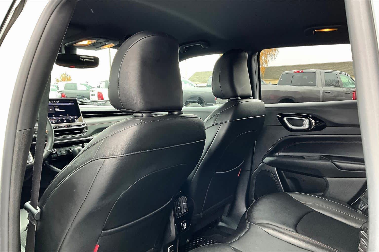 Thumbnail: 2024 Jeep Compass - 12