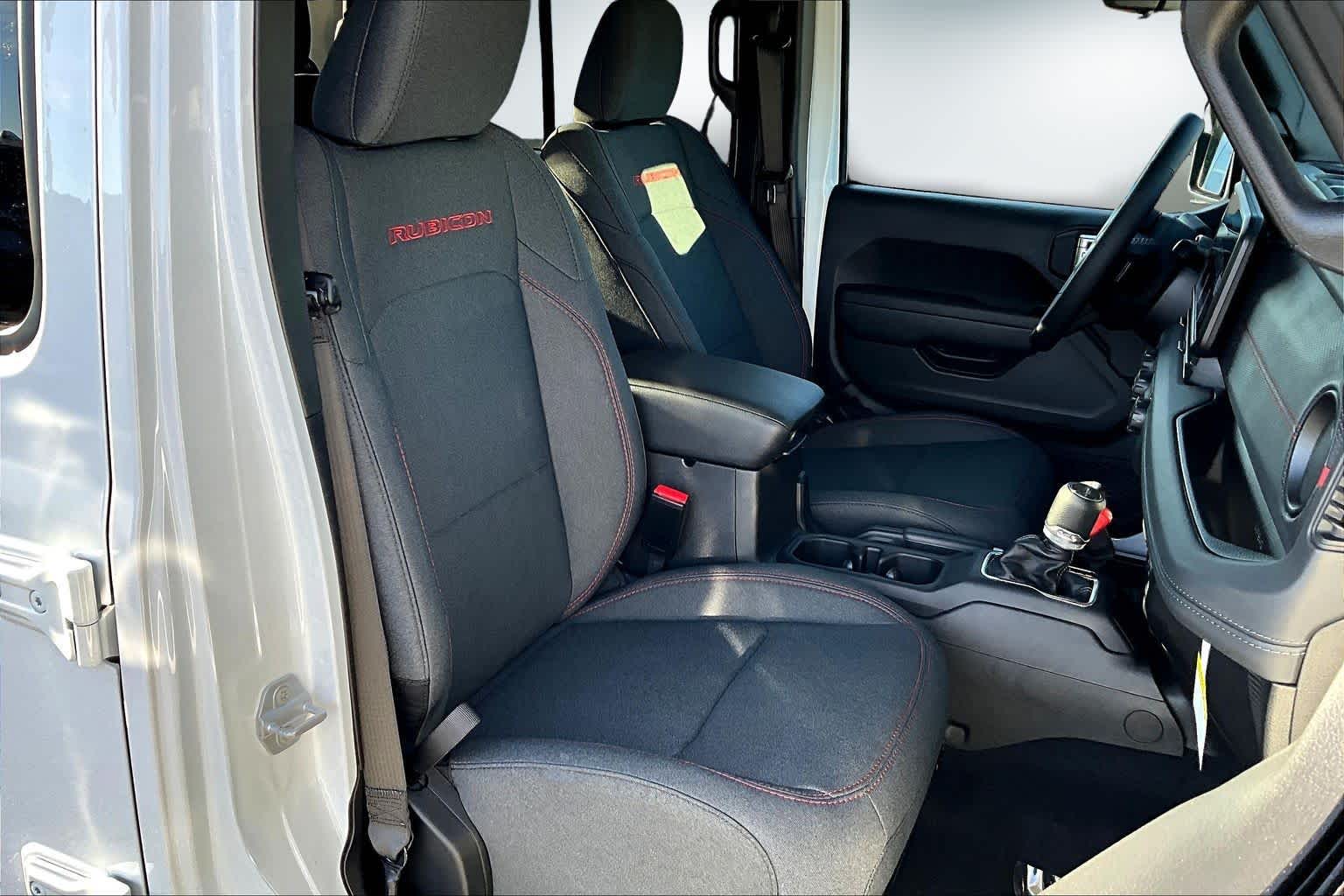 Thumbnail: 2026 Jeep Gladiator - 13