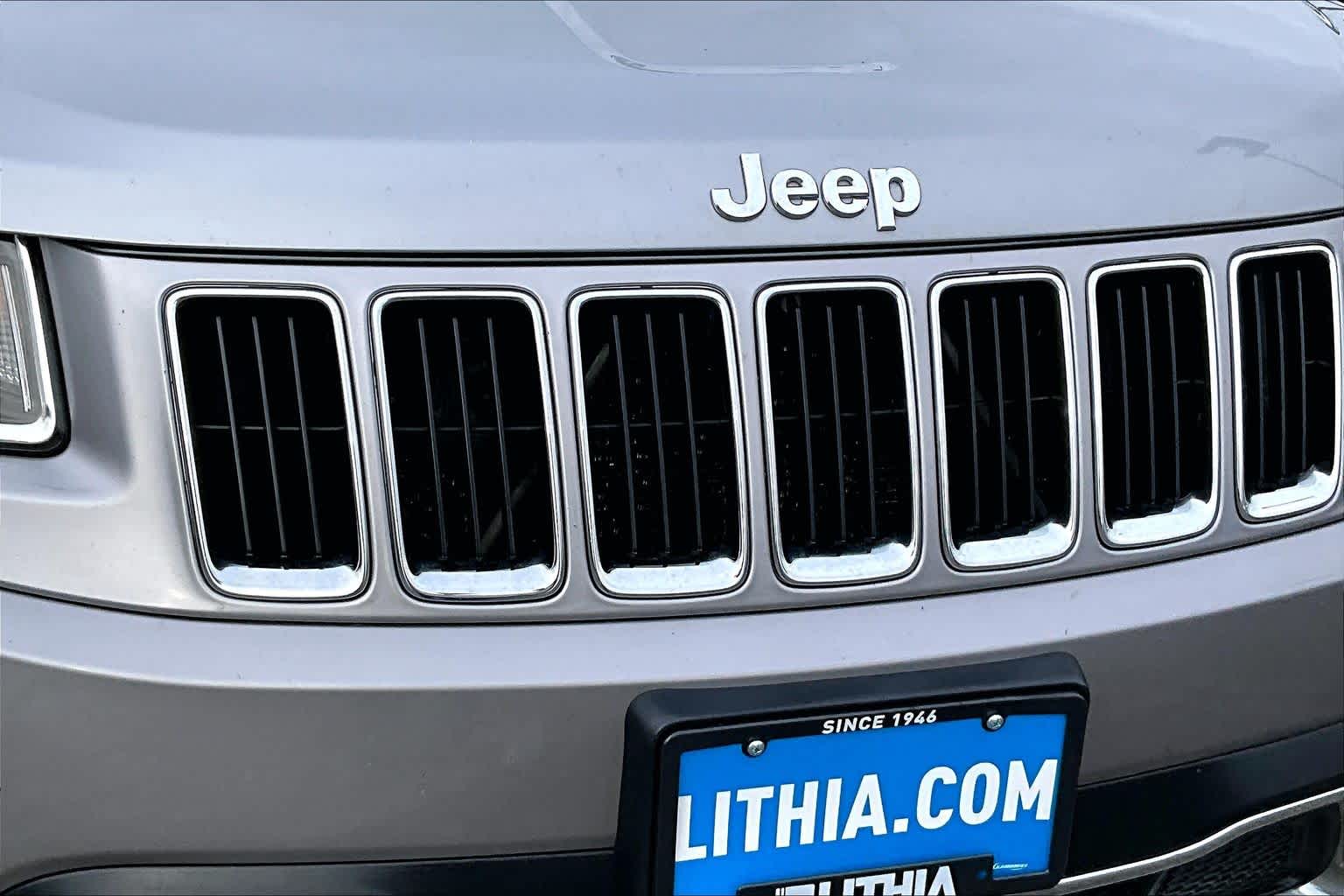 Thumbnail: 2016 Jeep Grand Cherokee - 32