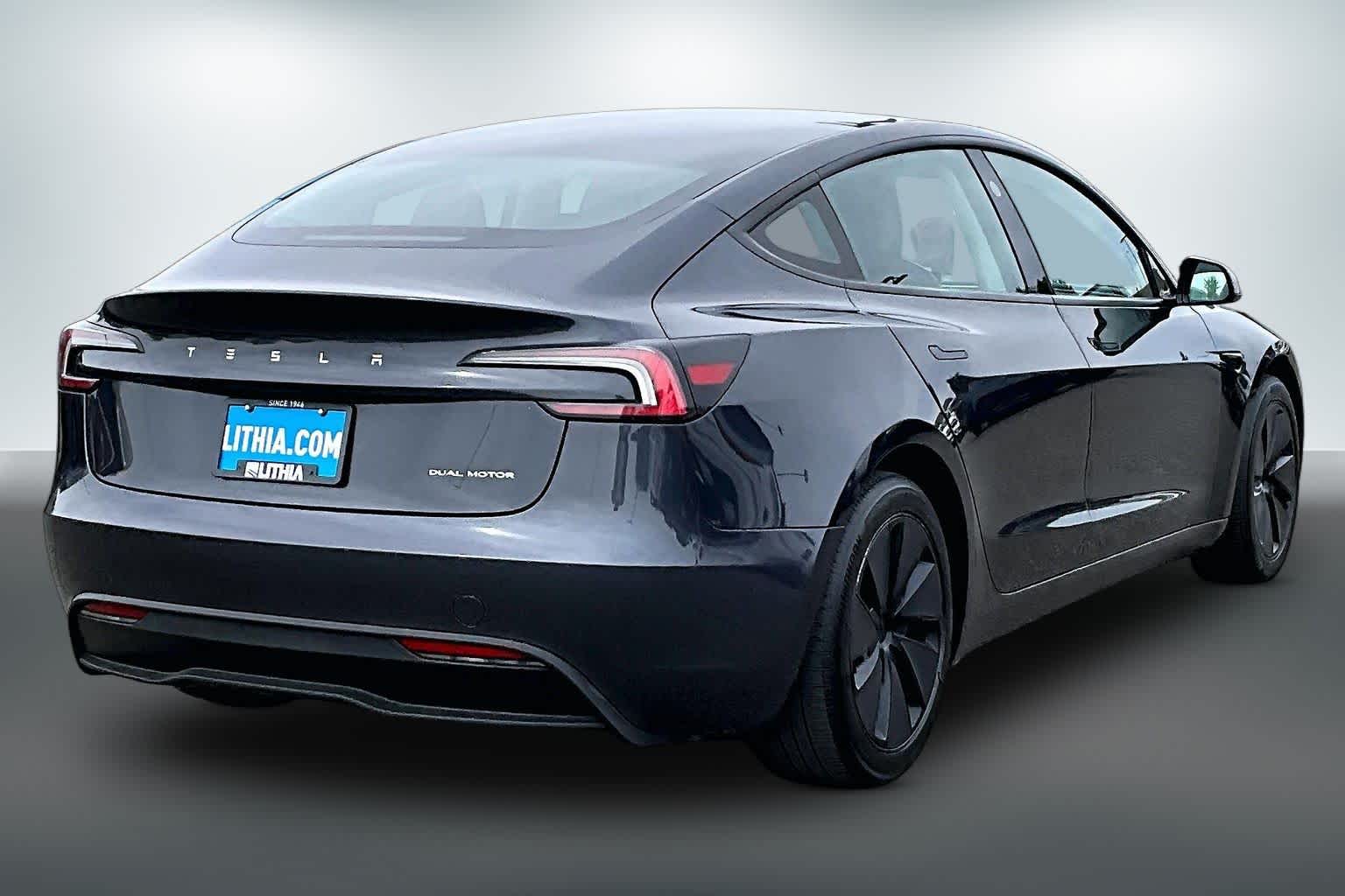Thumbnail: 2024 Tesla Model 3 - 20