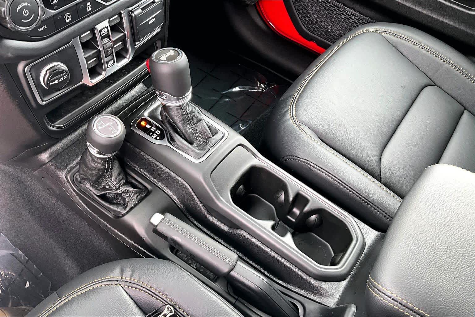 Thumbnail: 2026 Jeep Wrangler - 17