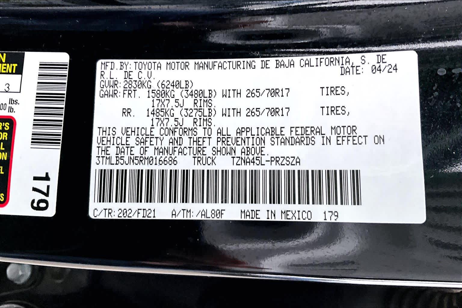 Thumbnail: 2024 Toyota Tacoma - 19