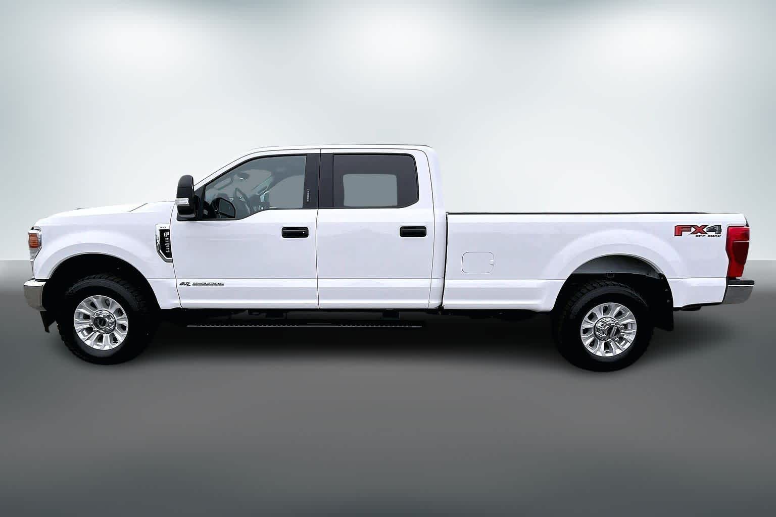 Thumbnail: 2022 Ford F-350 - 3