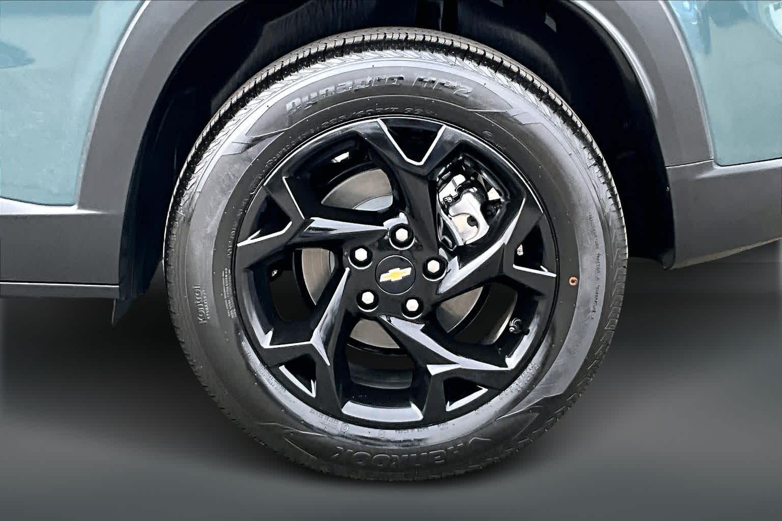 Thumbnail: 2025 Chevrolet Trax - 31