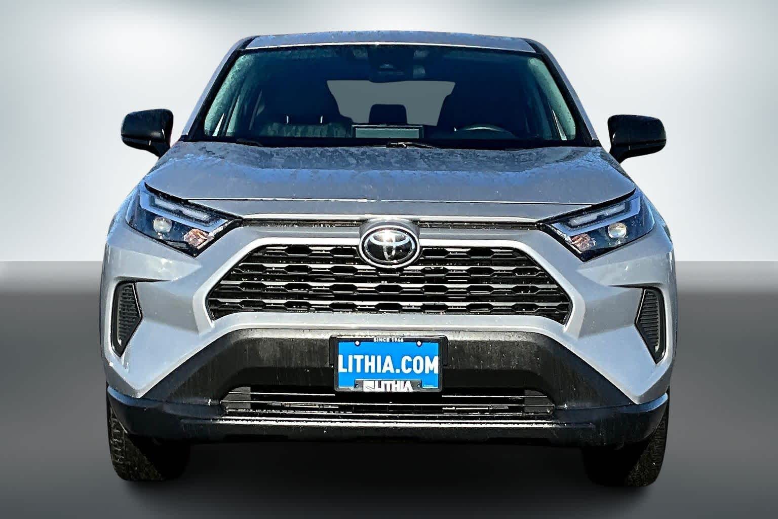 Thumbnail: 2024 Toyota RAV4 - 6