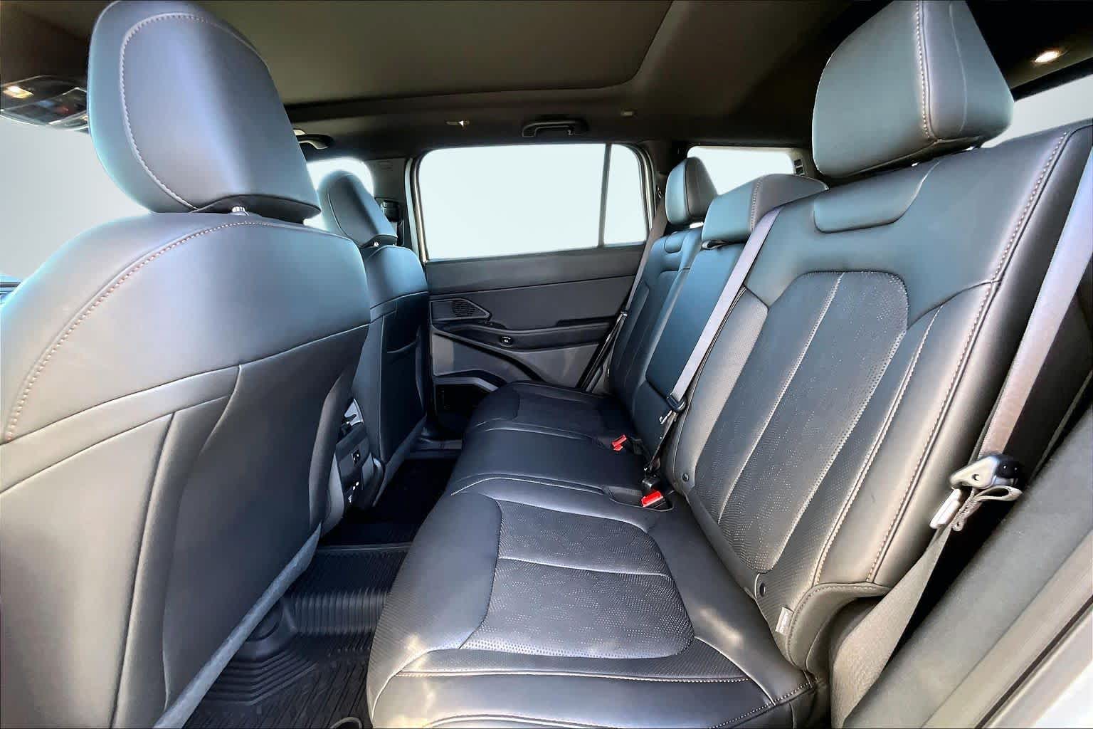 Thumbnail: 2026 Jeep Cherokee - 13