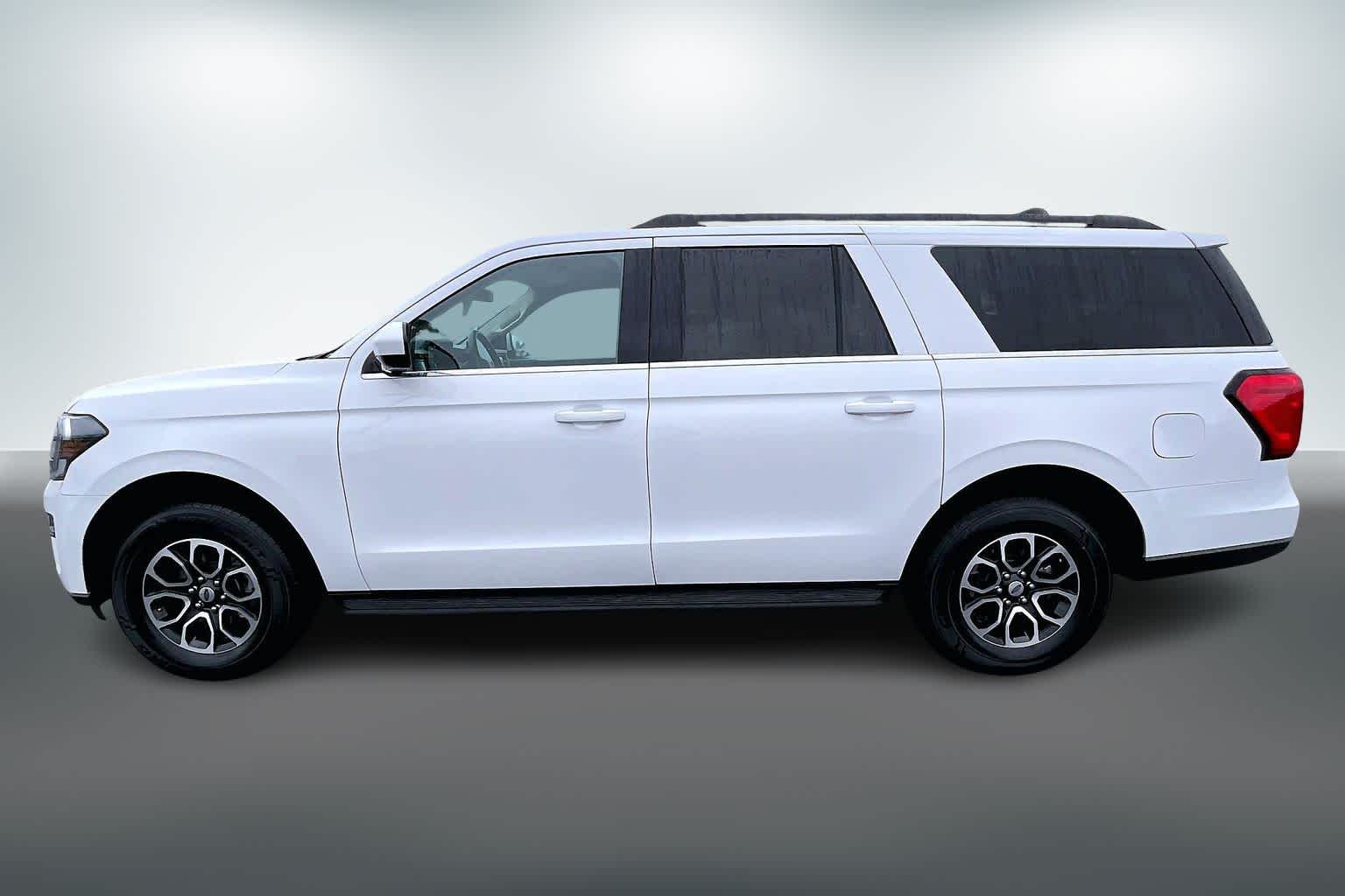 Thumbnail: 2024 Ford Expedition MAX - 3