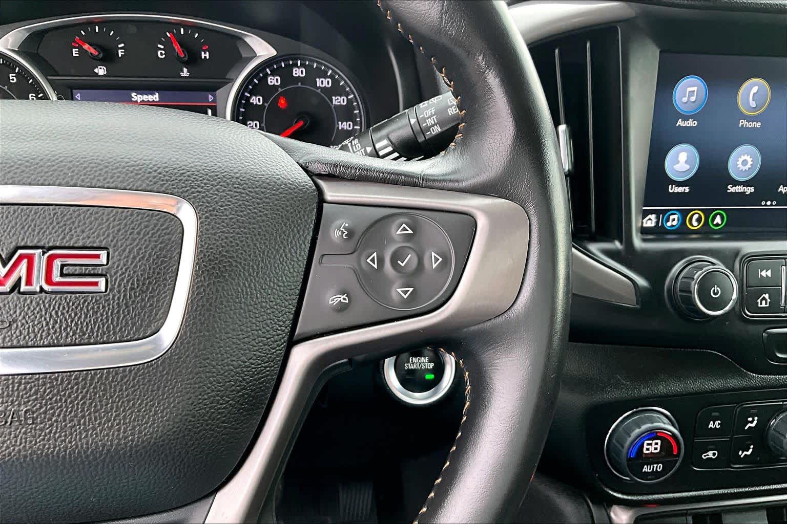 Thumbnail: 2022 GMC Terrain - 25