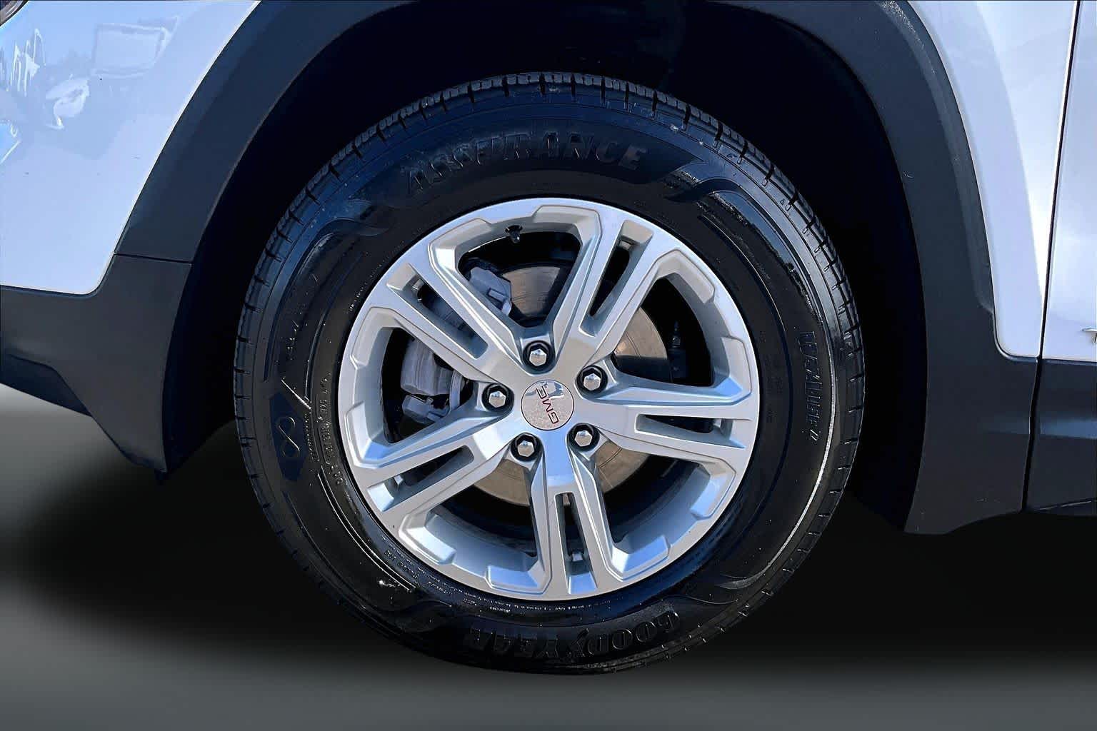 Thumbnail: 2023 GMC Terrain - 8