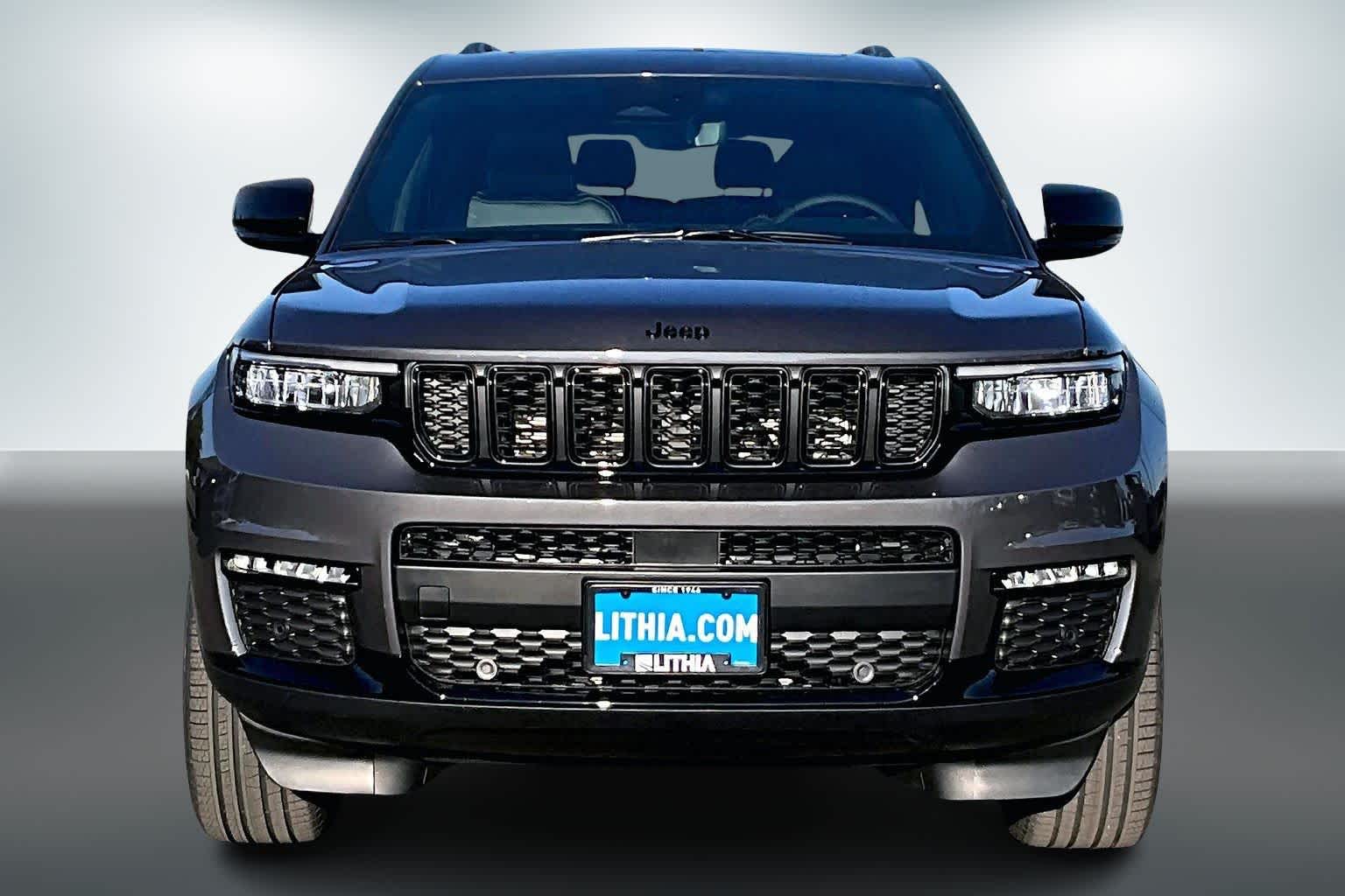 Thumbnail: 2025 Jeep Grand Cherokee - 6