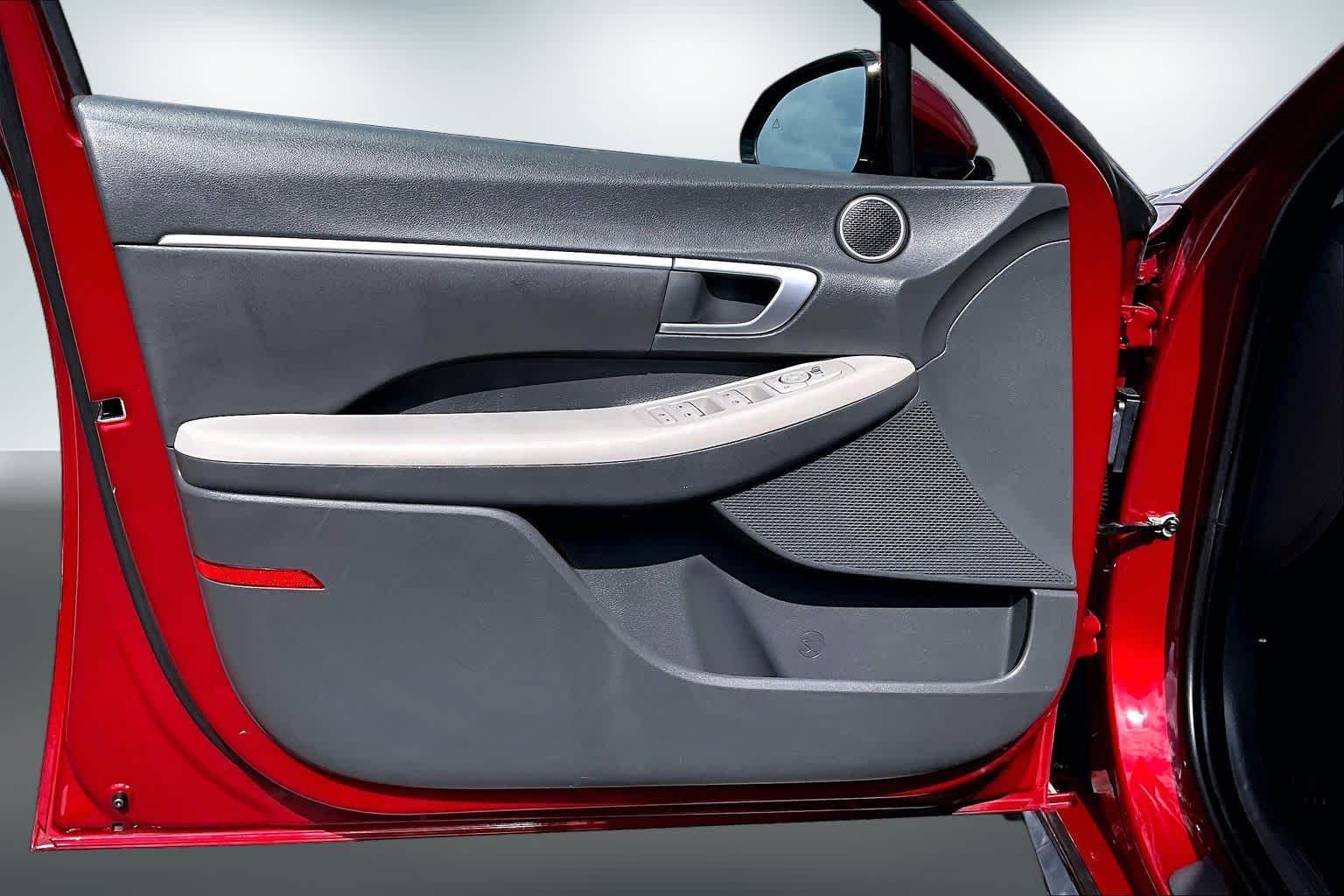 Thumbnail: 2024 Hyundai Sonata - 25