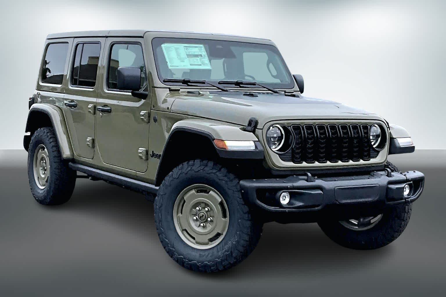 Thumbnail: 2026 Jeep Wrangler - 22