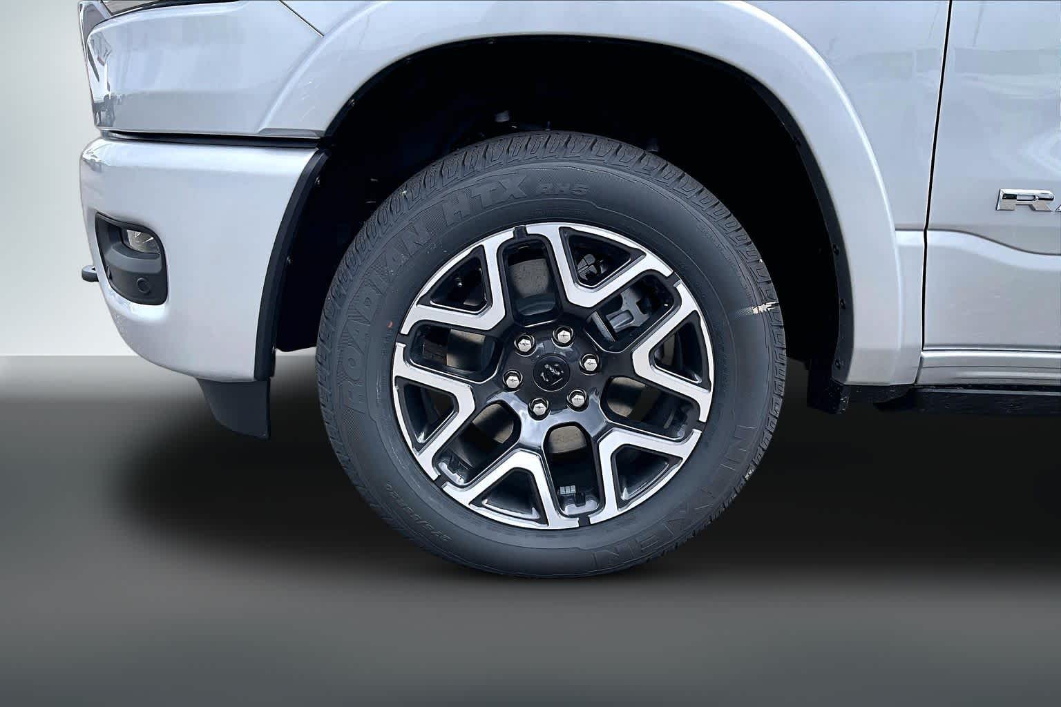 Thumbnail: 2026 RAM 1500 - 8