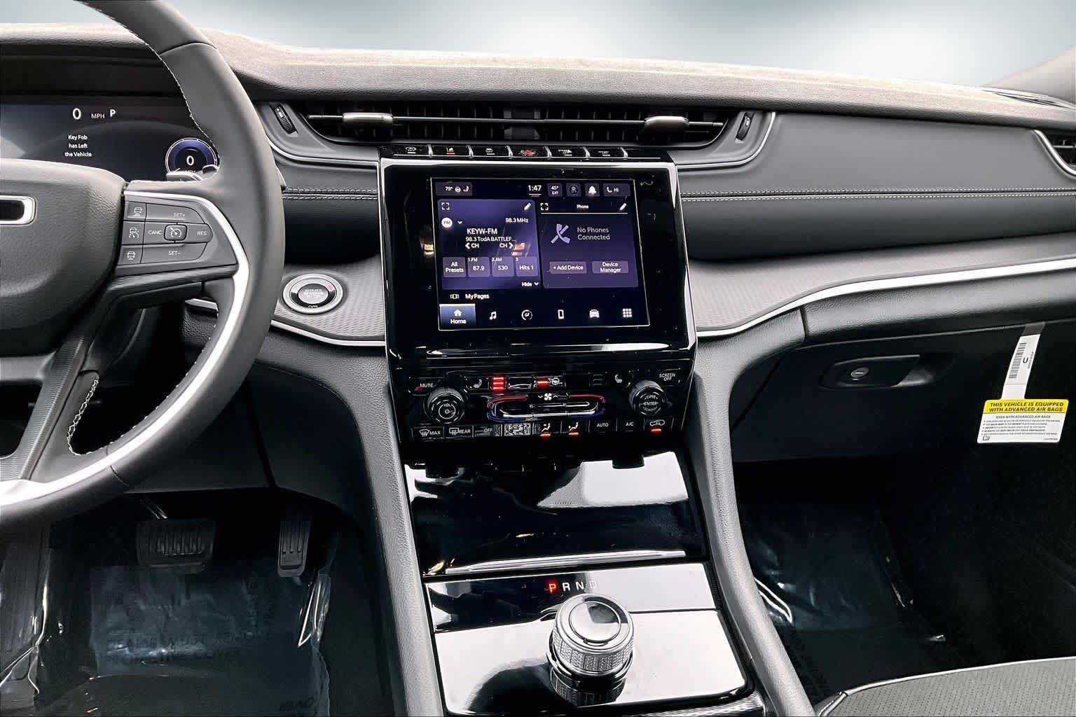 Thumbnail: 2025 Jeep Grand Cherokee - 16