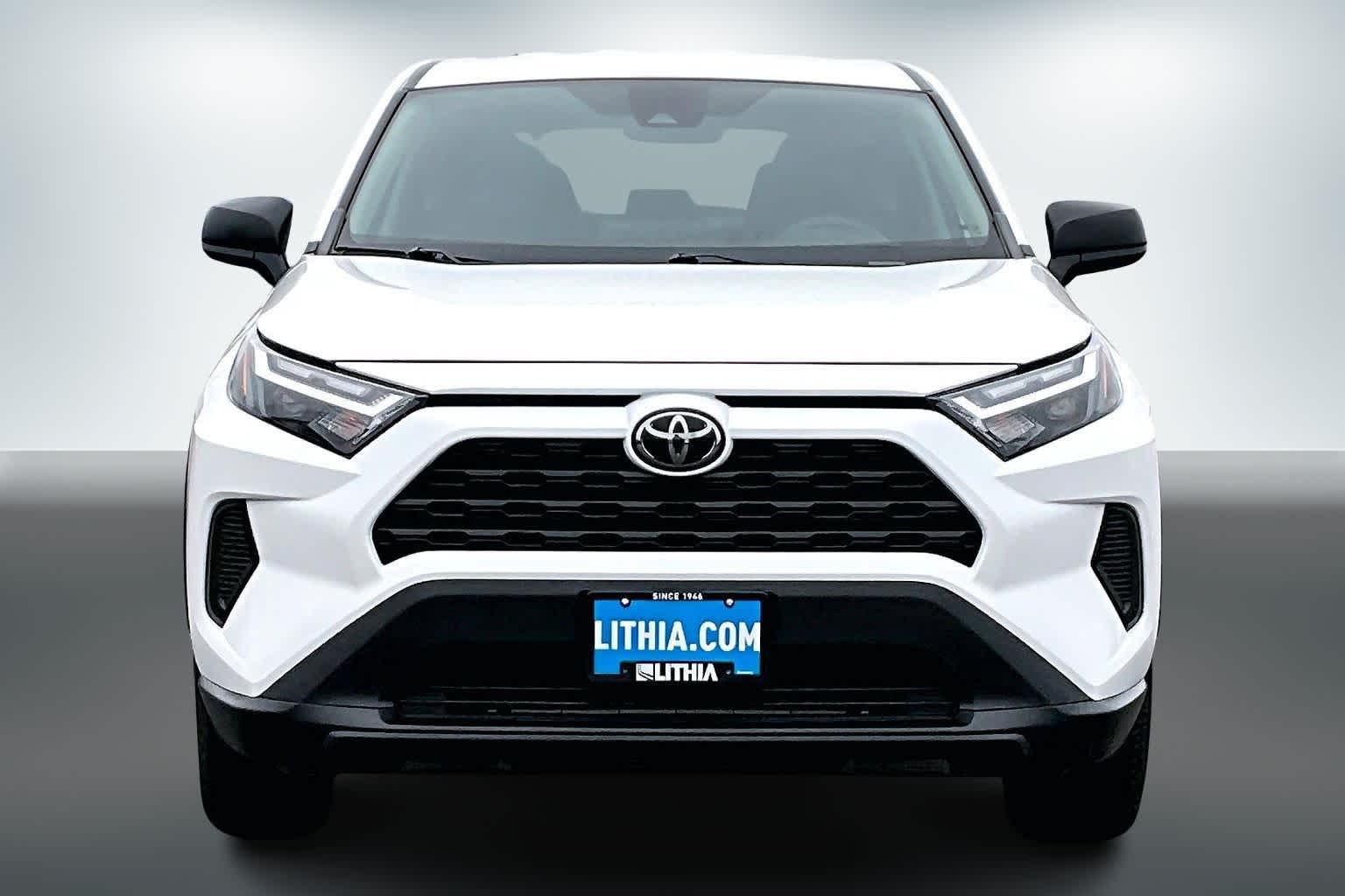 Thumbnail: 2023 Toyota RAV4 - 6