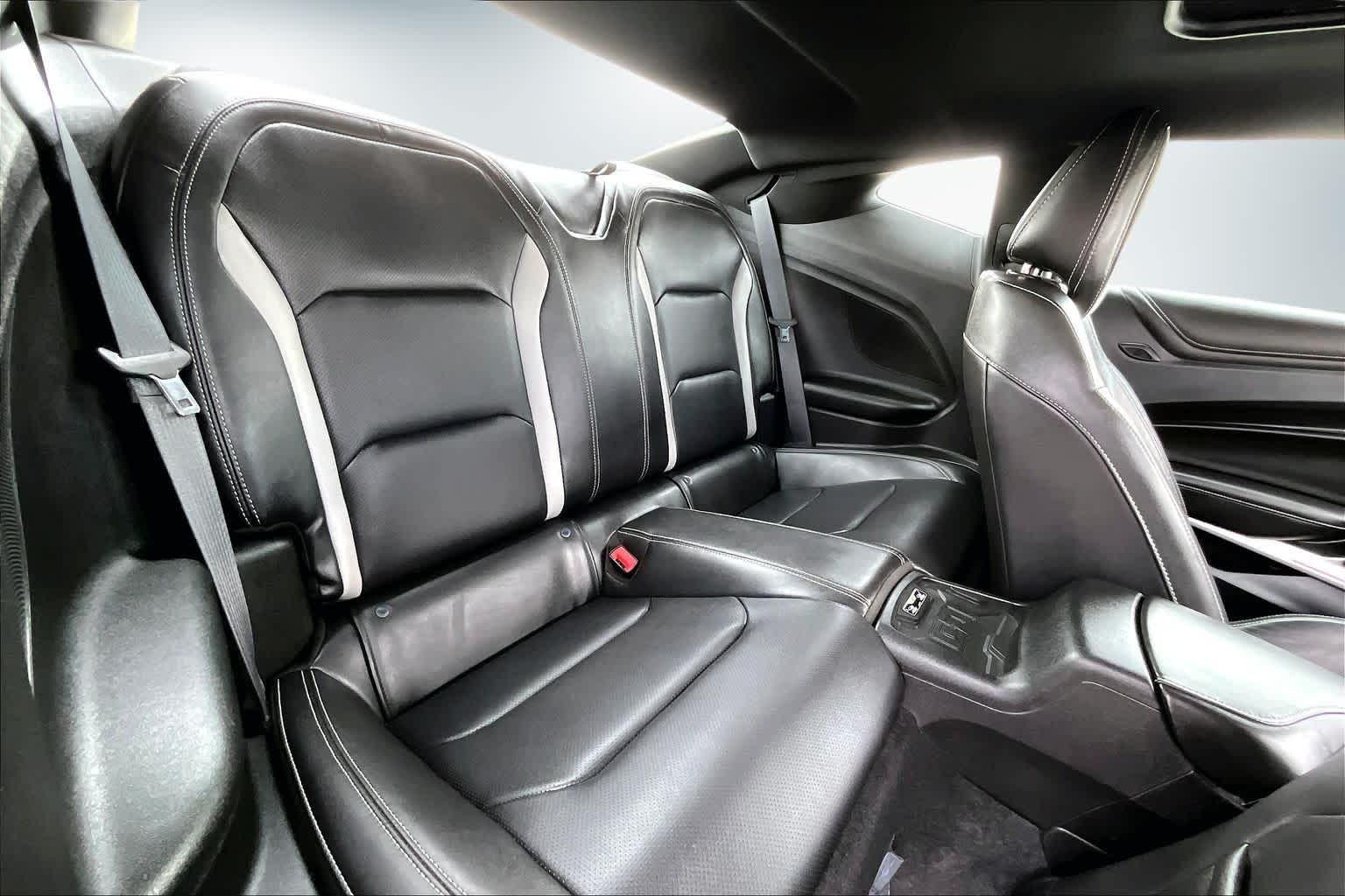 Thumbnail: 2018 Chevrolet Camaro - 29