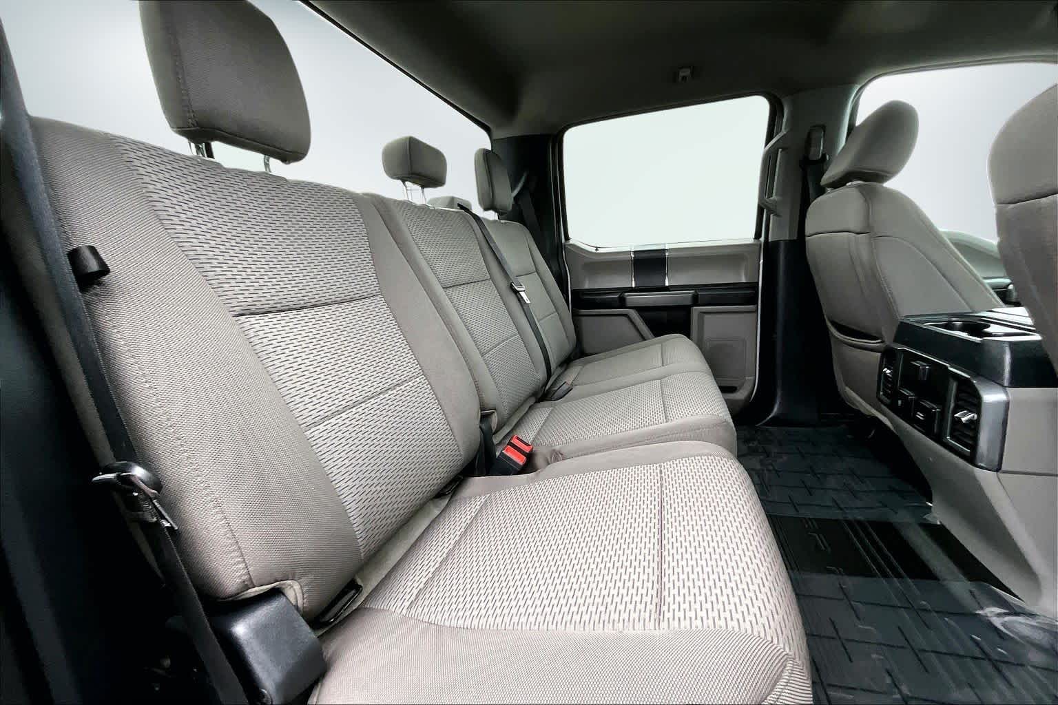 Thumbnail: 2022 Ford F-350 - 30