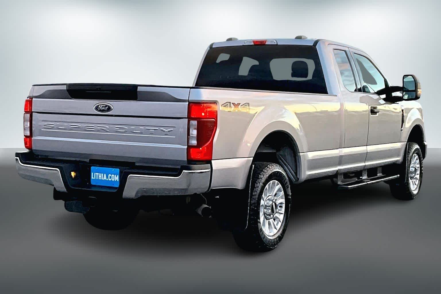 Thumbnail: 2022 Ford F-350 - 21