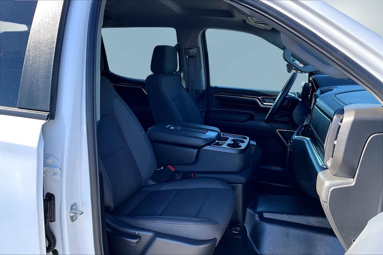 Thumbnail: 2024 Chevrolet Silverado 1500 - 13