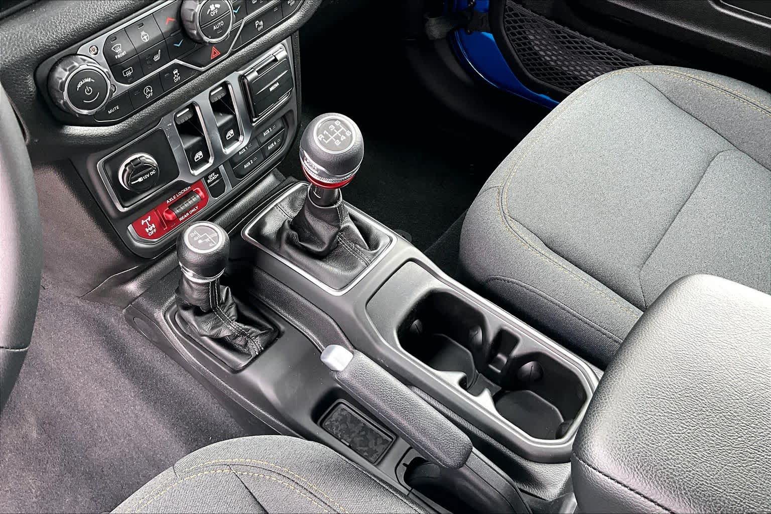 Thumbnail: 2026 Jeep Wrangler - 16