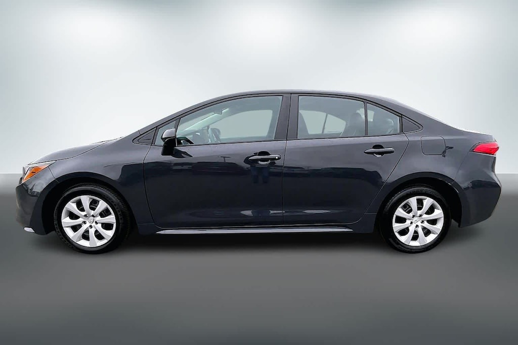 Used 2024 Toyota Corolla LE Sedan