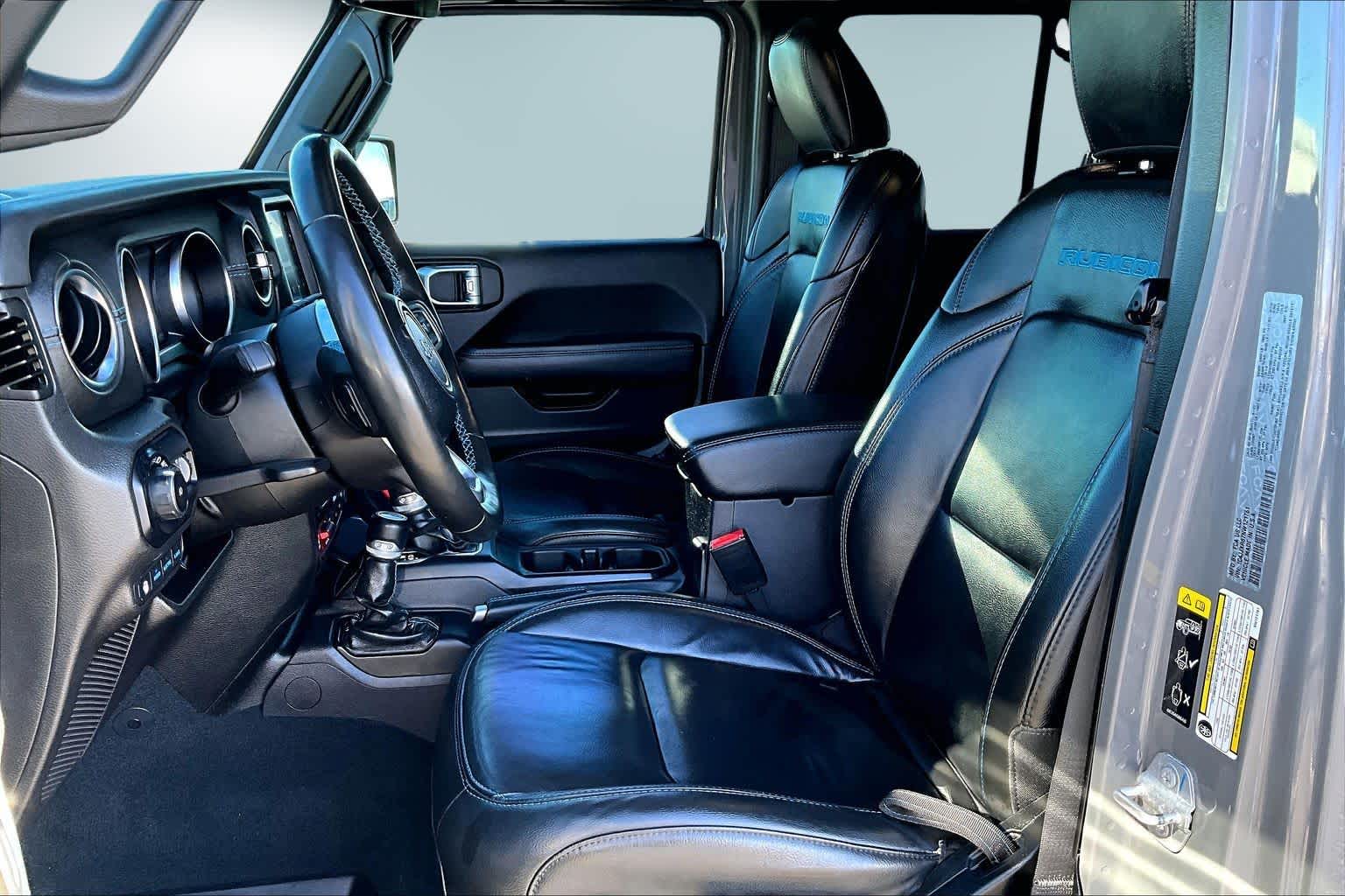 Thumbnail: 2022 Jeep Wrangler - 11