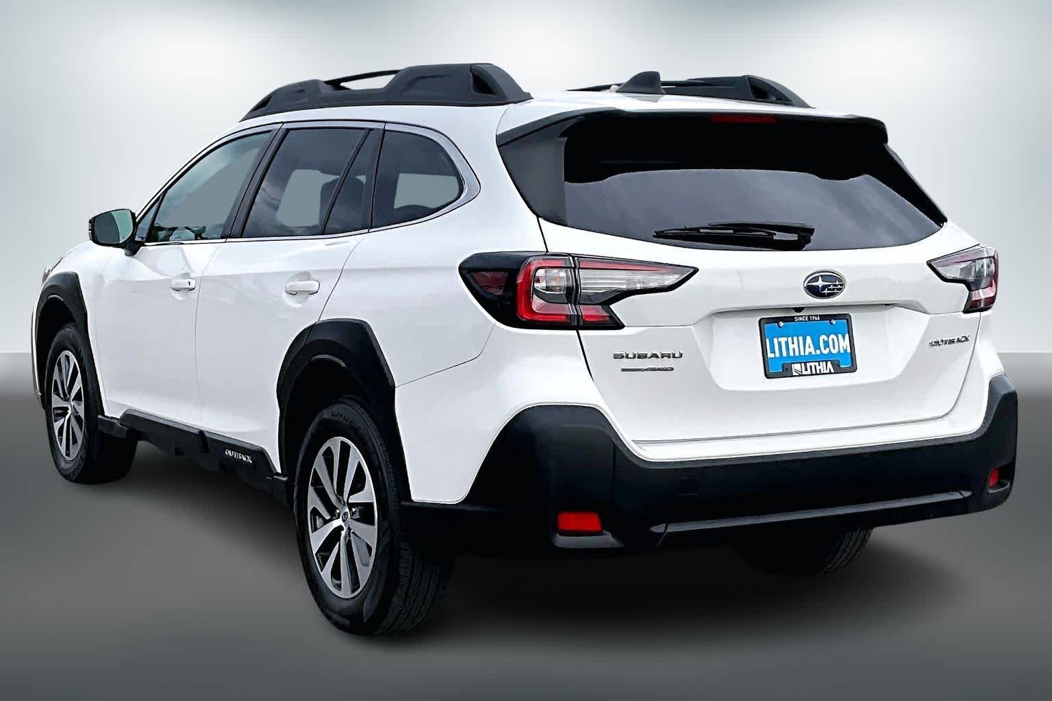 Thumbnail: 2023 Subaru Outback - 4