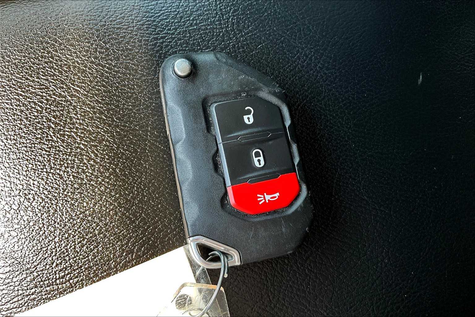 Thumbnail: 2023 Jeep Wrangler - 19