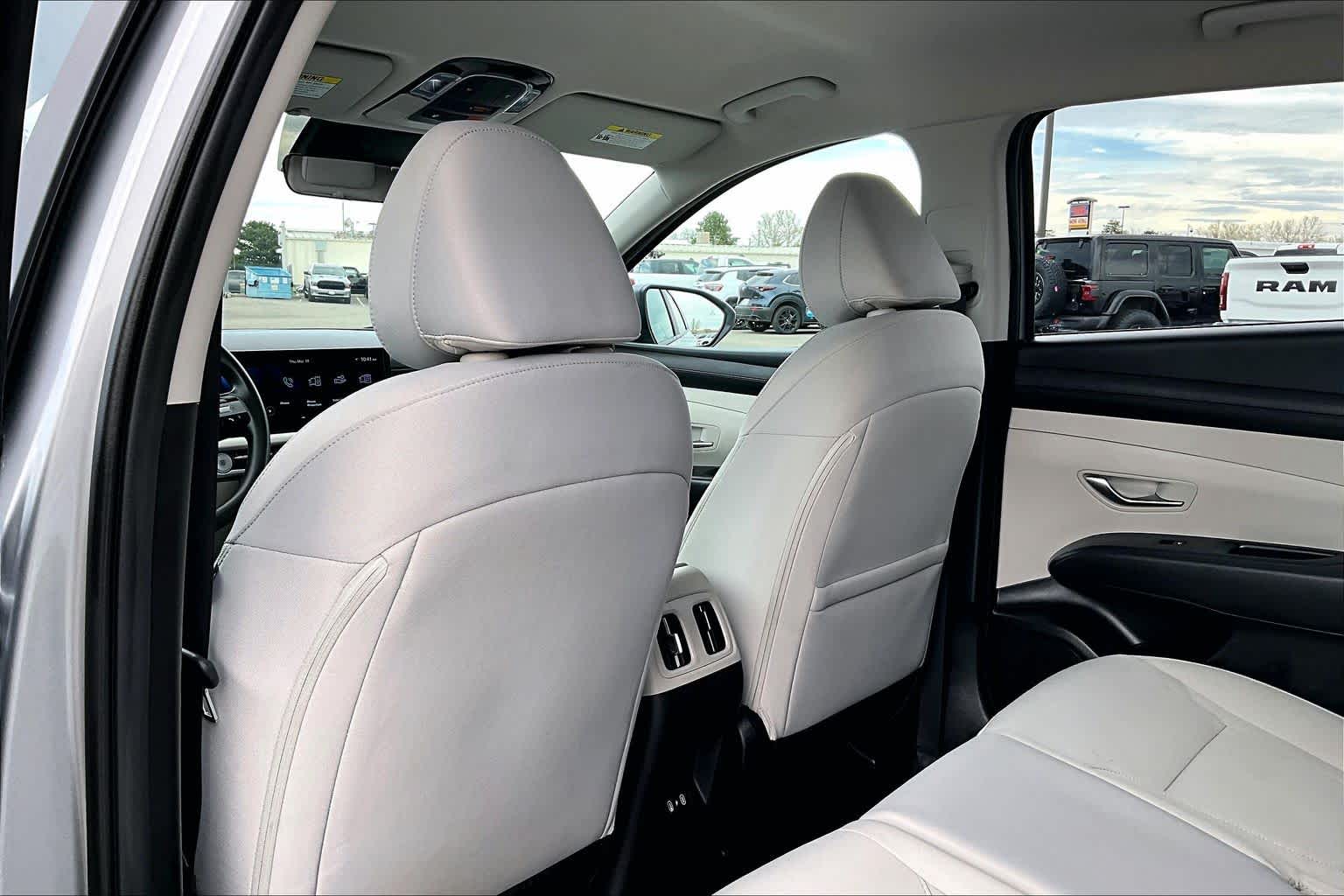 Thumbnail: 2025 Hyundai Tucson - 12