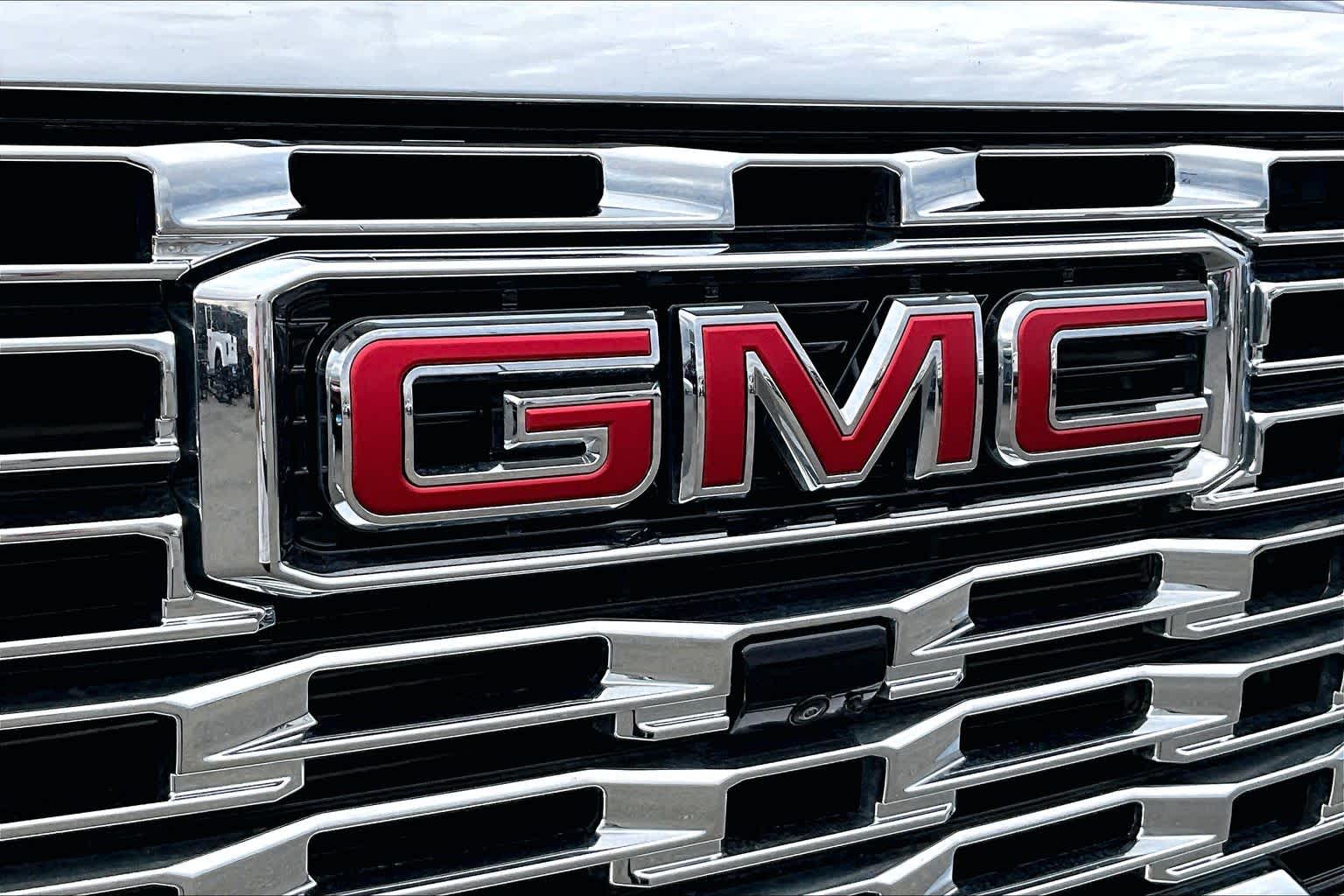 Thumbnail: 2024 GMC Sierra 3500 - 32