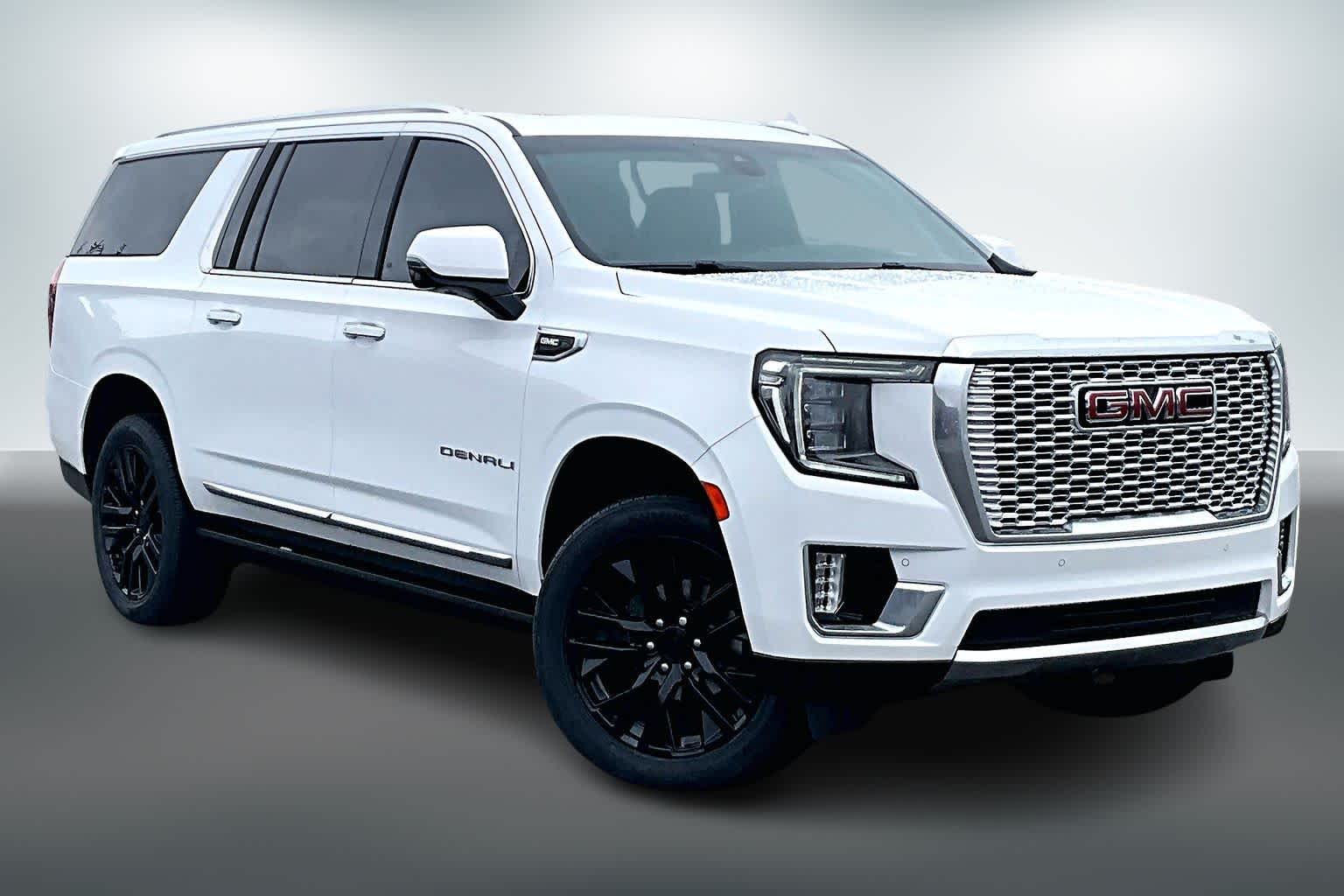 Thumbnail: 2022 GMC Yukon - 21