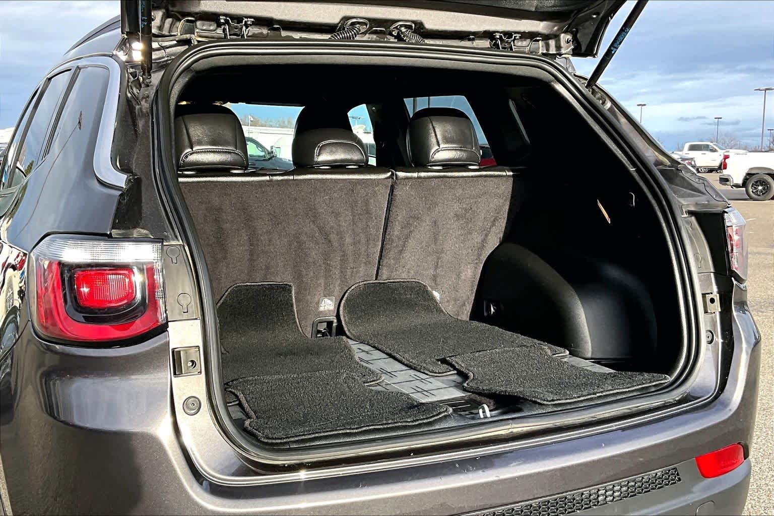 Thumbnail: 2024 Jeep Compass - 18