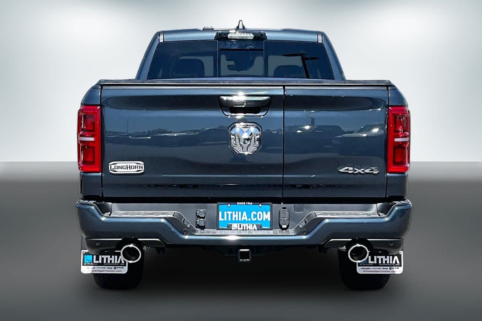 Thumbnail: 2026 RAM 1500 - 4